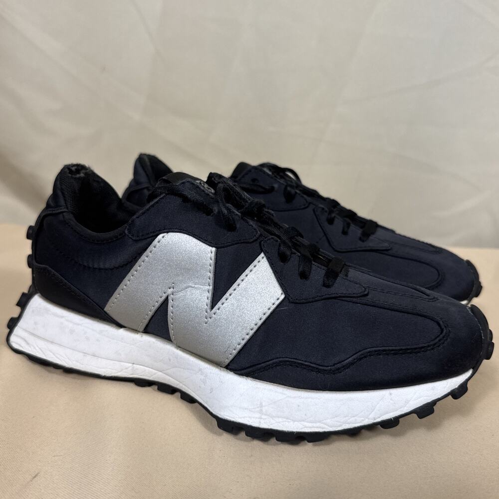 New Balance 327 Women’s 7 Black Silver Retro Running Sneakers Casual Shoes